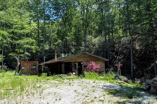 1034 Kyles Creek Rd, Hendersonville, NC 28792 - Photo 1