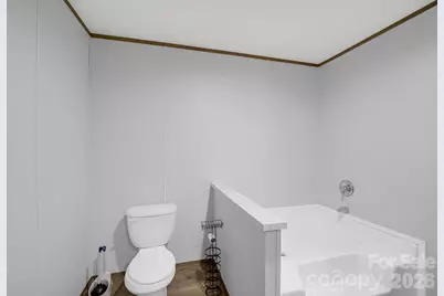 30 Little Rock Road, Newland, NC 28657 - Photo 29