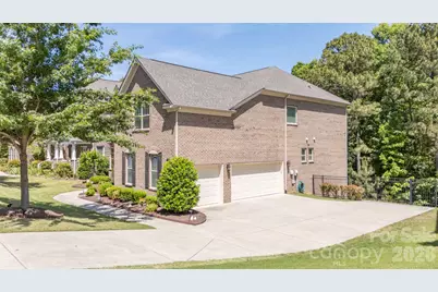 16508 Bryant Meadows Drive, Charlotte, NC 28278 - Photo 5