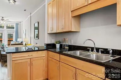 522 New Bern Station Court, Charlotte, NC 28209 - Photo 9