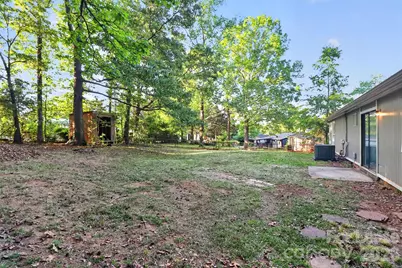 6300 Dwightware Boulevard, Charlotte, NC 28227 - Photo 19