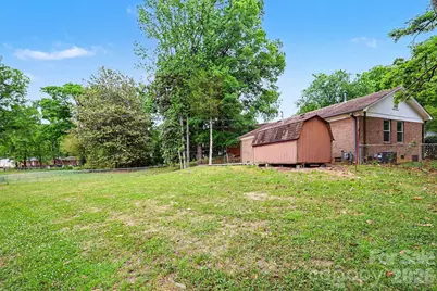 603 Dobson Drive, Charlotte, NC 28213 - Photo 19