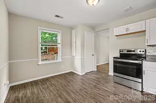 603 Dobson Dr, Charlotte, NC 28213 - Photo 9