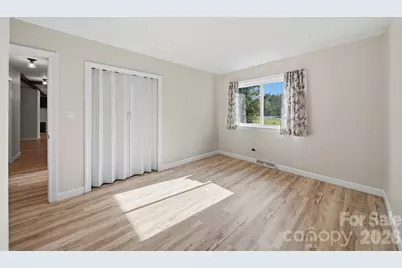1108 Delwood Drive SW, Lenoir, NC 28645 - Photo 29