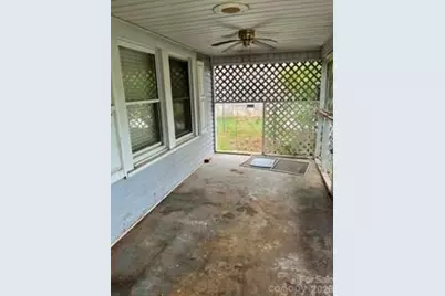 187 W End Street, Chester, SC 29706 - Photo 3