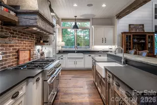 18 Fairsted Dr, Asheville, NC 28803 - Photo 15