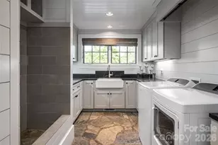 18 Fairsted Dr, Asheville, NC 28803 - Photo 25