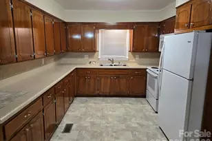 2191 Maple Valley Pl, Lenoir, NC 28645 - Photo 5