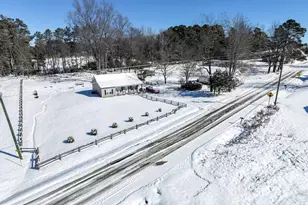 214 W Church St, Jefferson, SC 29718 - Photo 3