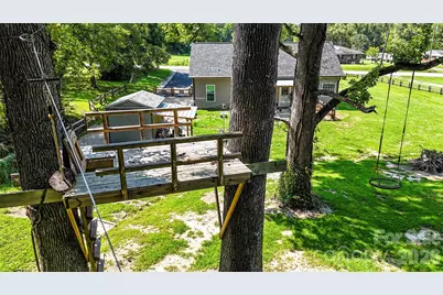 214 W Church Street, Jefferson, SC 29718 - Photo 33