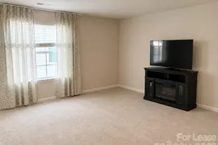 263 Kennerly Center Dr, Mooresville, NC 28115 - Photo 15