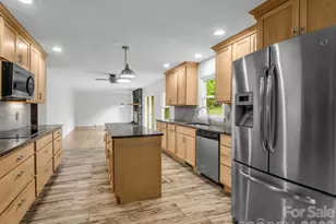 11 Deer Run Dr, Asheville, NC 28803 - Photo 11