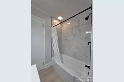 4426 Holbrook Drive, Charlotte, NC 28205 - Photo 11