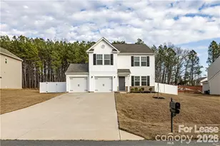 824 Yorkshire Dr, Albemarle, NC 28001 - Photo 3