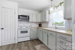 574 Old Mooresboro Rd, Mooresboro, NC 28114 - Photo 3