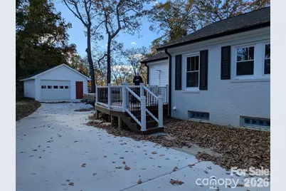 933 W Warren Street, Shelby, NC 28150 - Photo 13