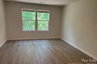 706 Watts St, Cherryville, NC 28021 - Photo 9