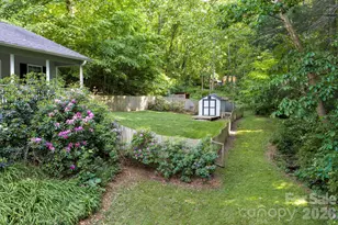 30 Lawterdale Cir, Asheville, NC 28804 - Photo 35