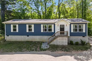118 Bartram Way, Black Mountain, NC 28711 - Photo 1