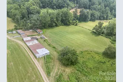 1305 Halltown Road, Spruce Pine, NC 28777 - Photo 5