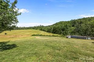 1305 Halltown Rd, Spruce Pine, NC 28777 - Photo 21