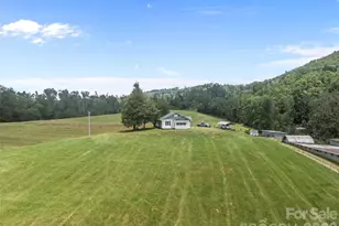 1305 Halltown Rd, Spruce Pine, NC 28777 - Photo 19