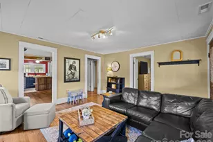 1305 Halltown Rd, Spruce Pine, NC 28777 - Photo 25