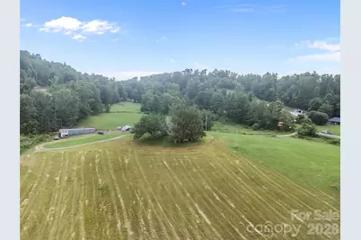 1305 Halltown Road, Spruce Pine, NC 28777 - Photo 17