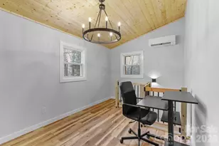 124 Glad Tidings Ln, Sylva, NC 28779 - Photo 13