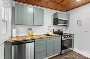 124 Glad Tidings Ln, Sylva, NC 28779 - Photo 3