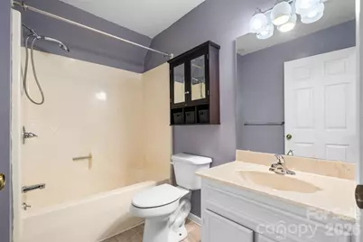 2025 34th Avenue Drive NE, Hickory, NC 28601 - Photo 27