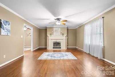 2025 34th Avenue Drive NE, Hickory, NC 28601 - Photo 7