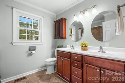 2025 34th Avenue Drive NE, Hickory, NC 28601 - Photo 19