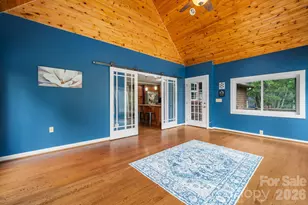 2025 34th Ave Dr NE, Hickory, NC 28601 - Photo 17