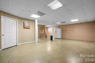 2025 34th Ave Dr NE, Hickory, NC 28601 - Photo 29