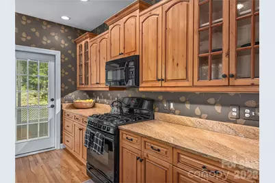 224 Hydrangea Drive, Waynesville, NC 28785 - Photo 11