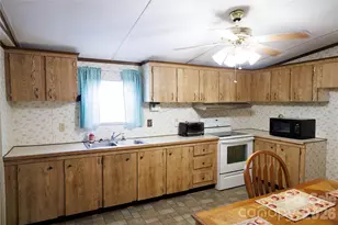 318 Tuckers Grove Rd, Statesville, NC 28625 - Photo 7