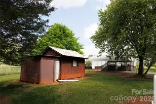 318 Tuckers Grove Rd, Statesville, NC 28625 - Photo 21