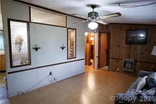 318 Tuckers Grove Rd, Statesville, NC 28625 - Photo 5