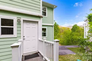 12 Lila Ln, Clyde, NC 28721 - Photo 3