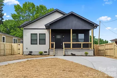220 Lincoln Street SW, Concord, NC 28025 - Photo 1
