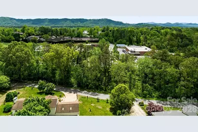 99999 Weaver Boulevard, Weaverville, NC 28787 - Photo 15