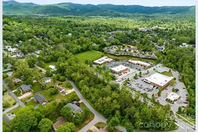 99999 Weaver Boulevard, Weaverville, NC 28787 - Photo 11