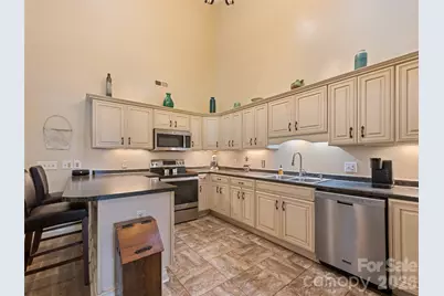 7 Bage Street, Waynesville, NC 28786 - Photo 13