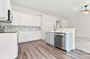 6111 Gatesville Ln, Charlotte, NC 28270 - Photo 7