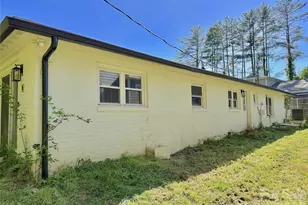 402 Blue Ridge Rd, Black Mountain, NC 28711 - Photo 17