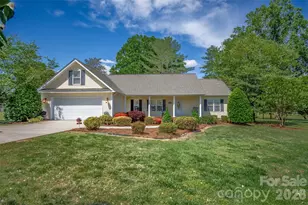 183 Devon Ln, Statesville, NC 28625 - Photo 7