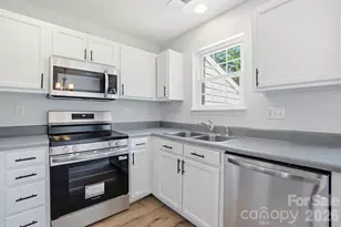 10584 English Setter Way, Charlotte, NC 28269 - Photo 13