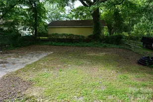 1124 W Mauney Ave, Gastonia, NC 28052 - Photo 33