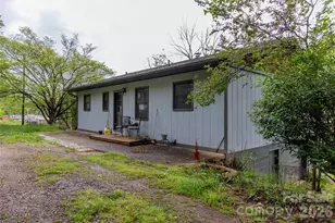 57 Gribble Rd, Franklin, NC 28734 - Photo 3